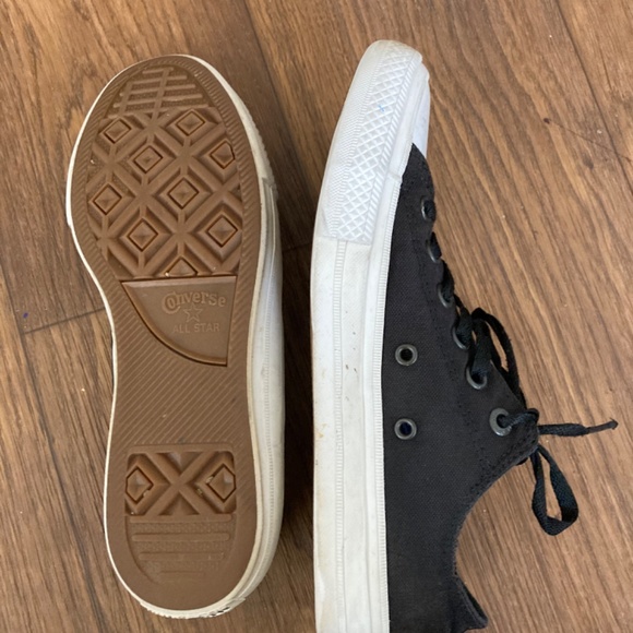Low top Black Chuck Taylors - Picture 3 of 3